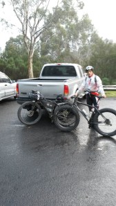 Meeting Simon at Corin Dam we compared bikes and wheels. His 5inch tyres were wider but much smaller overall then my 29+